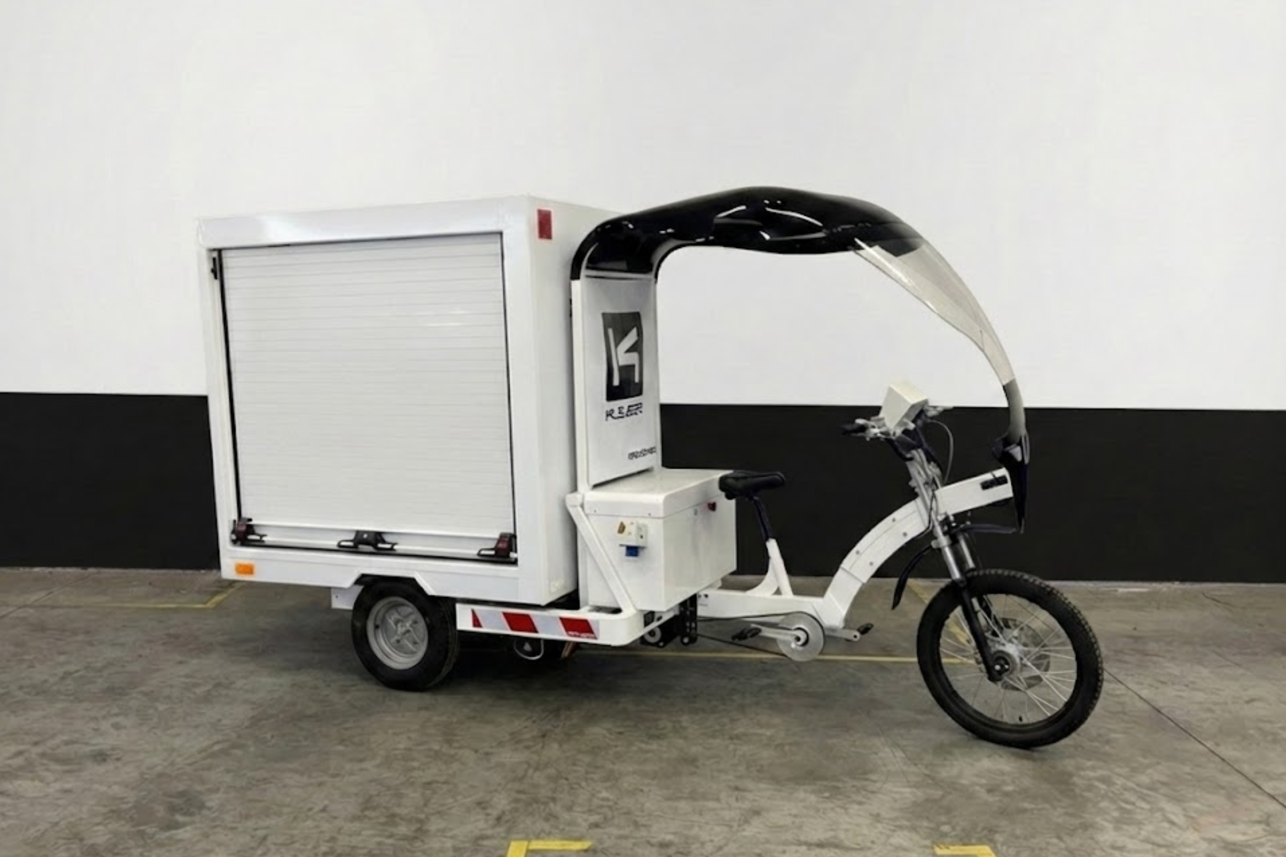 VELO CARGO OCCASION-KLEUSTER_BOX-FREEGONES