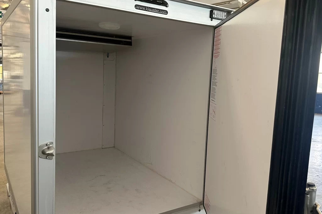 fridge (2)