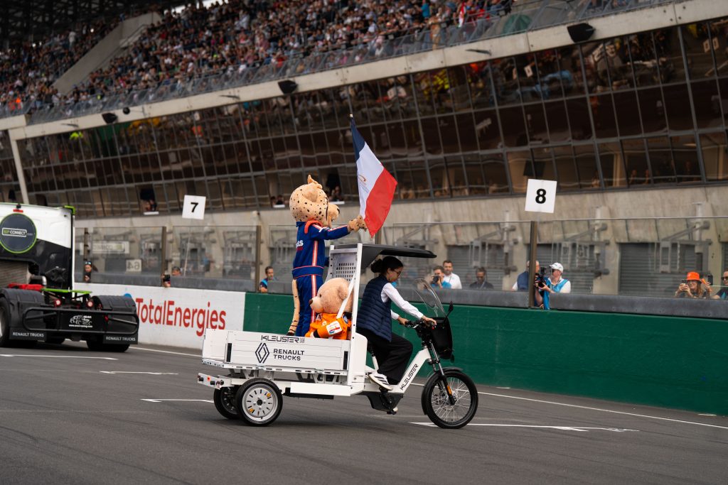 24h du Mans camions - Kleuster
