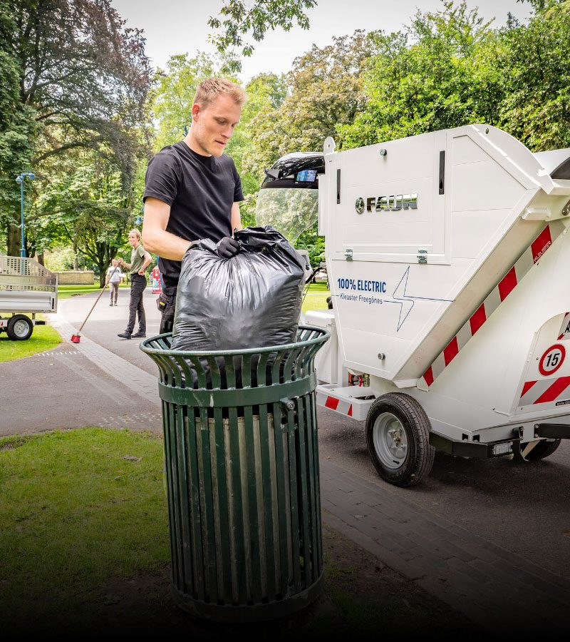 Propreté, collecte et entretien Découvrez nos modèles, conçus pour la propreté urbaine, la collecte des déchets et l’entretien des espaces verts.